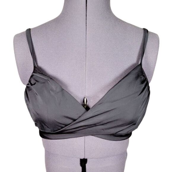 Shade & Shore Crisscross & Tie Bikini Top Sz 34B - Picture 1 of 8